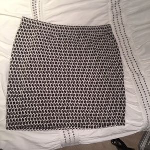 Ann Taylor LOFT Pull-On Skirt - L